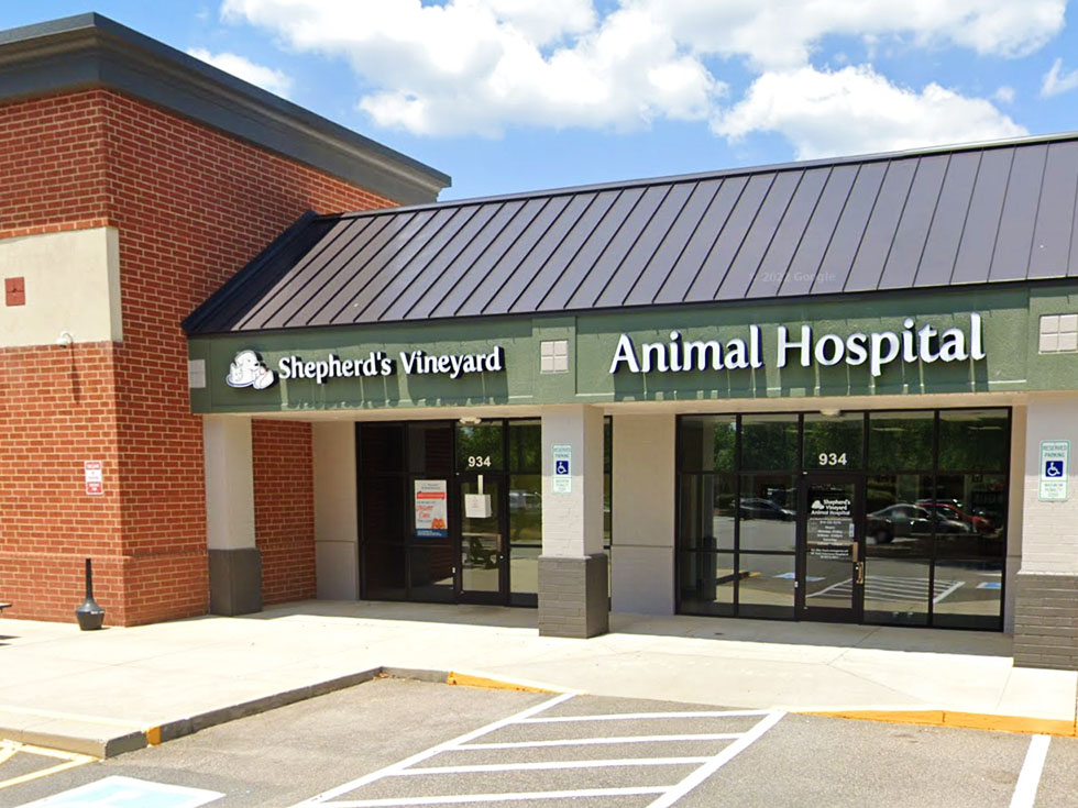Shepherds Vineyard Animal Hospital front view